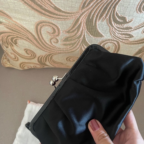 *Accepting Offers!* COACH black wristlet - Picture 10 of 14